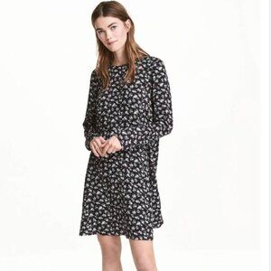 H&M Long Sleeve Mini A-line Black Floral Sundress sze 8